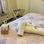 Giulietta E Romeo בית הארחה 3*